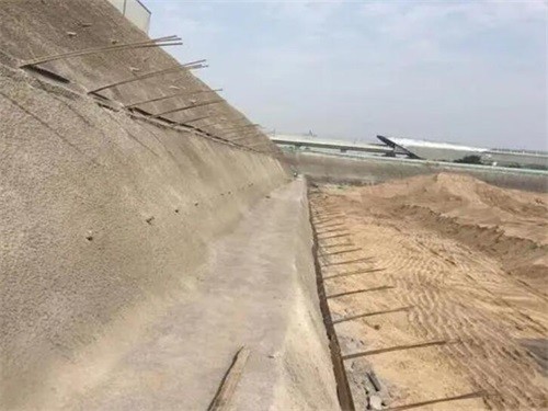 郧阳河道边坡加固
